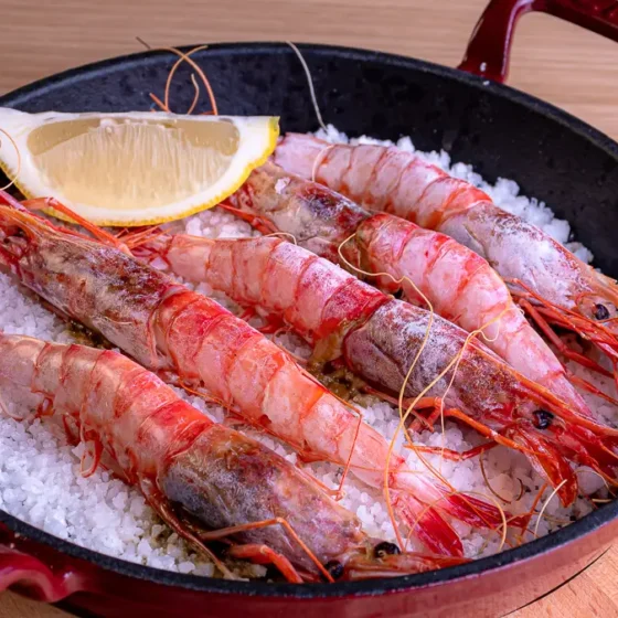 Restaurante mediterráneo con producto de lonja y carnes maduradas - La Casita de Claudia - En el centrico casco antiguo de Alicante